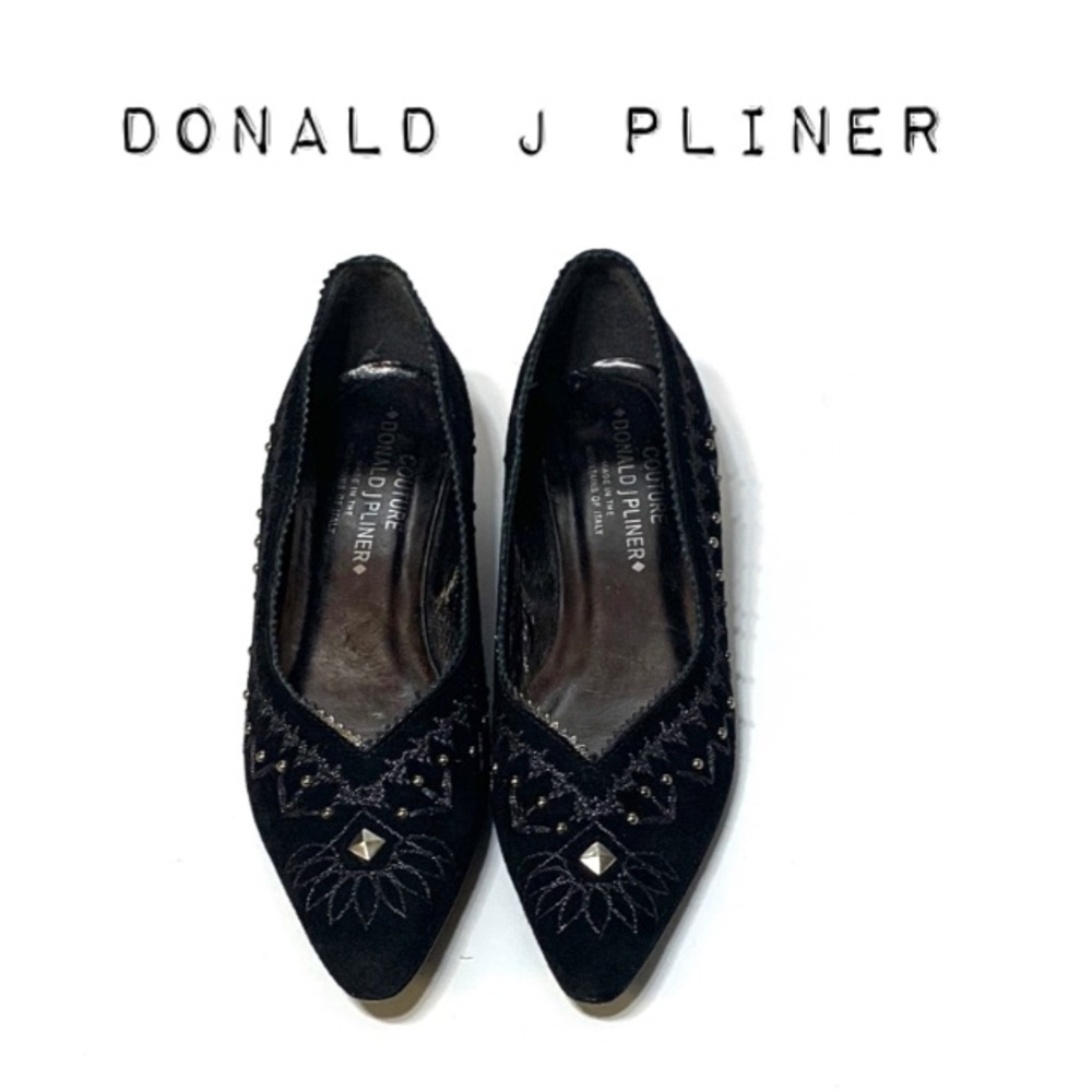 ☀️3/$25 Black Donald J Pliner embroidered flats